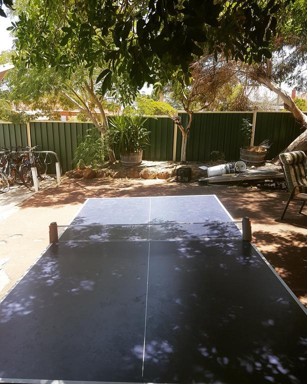 Planet Inn Backpackers Perth Esterno foto
