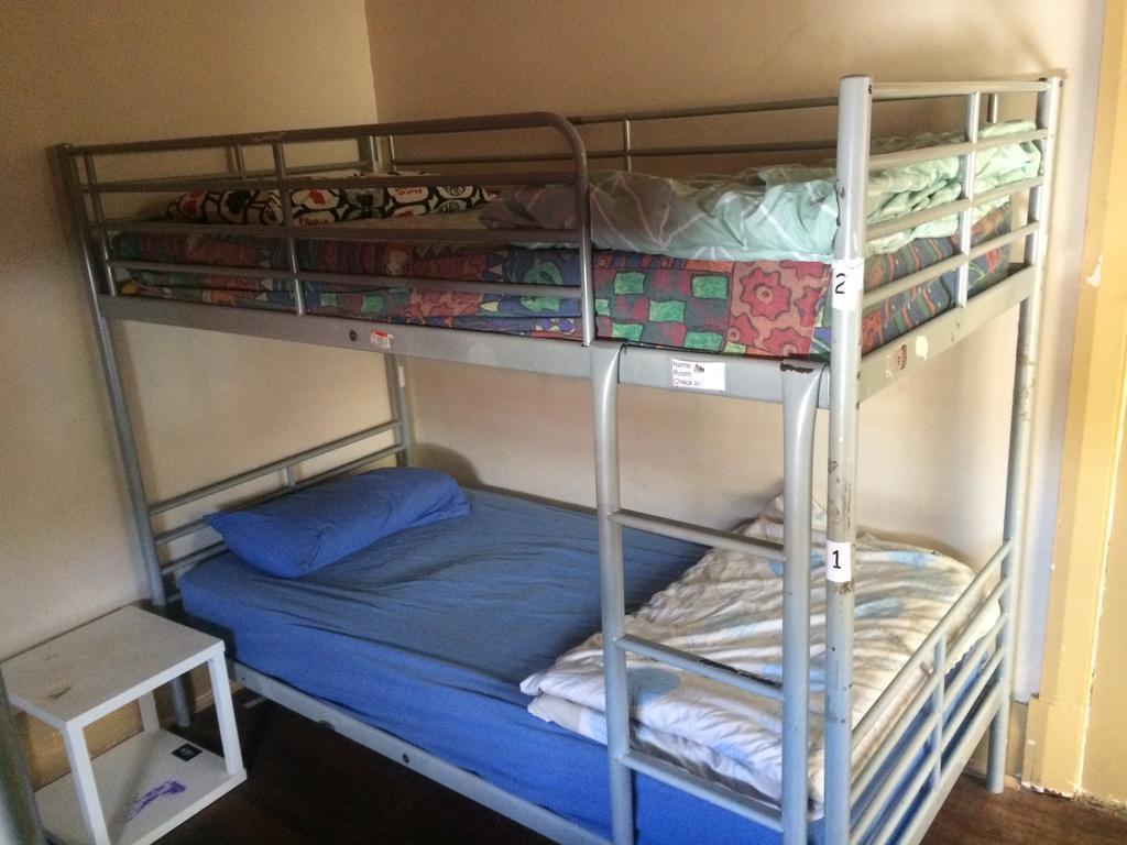 Planet Inn Backpackers Perth Esterno foto