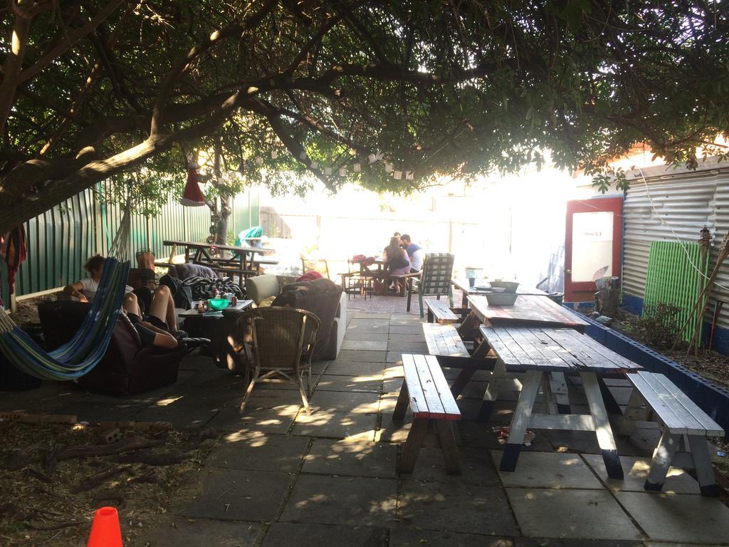 Planet Inn Backpackers Perth Esterno foto